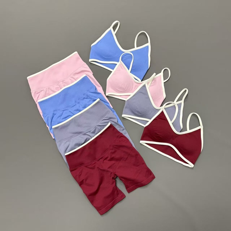 Ignite Yoga Fitness - Set Fitness 2 Pezzi Donna: Shorts