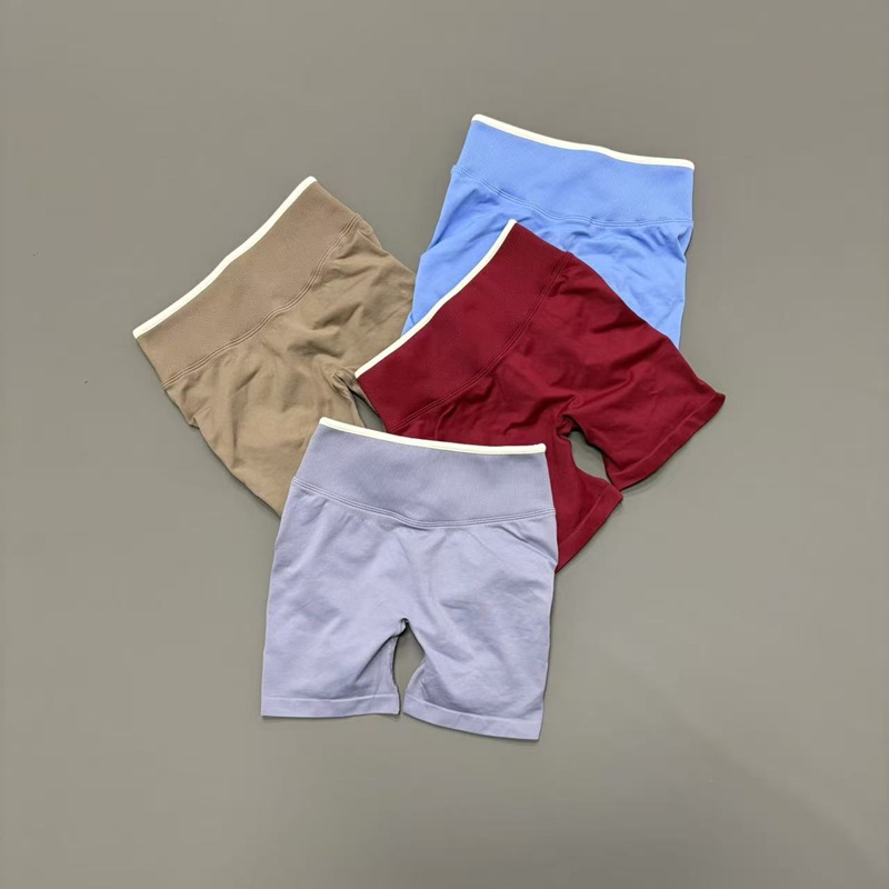 Pantaloncini da palestra Ignit - Ignite Yoga Fitness recensione e prezzo