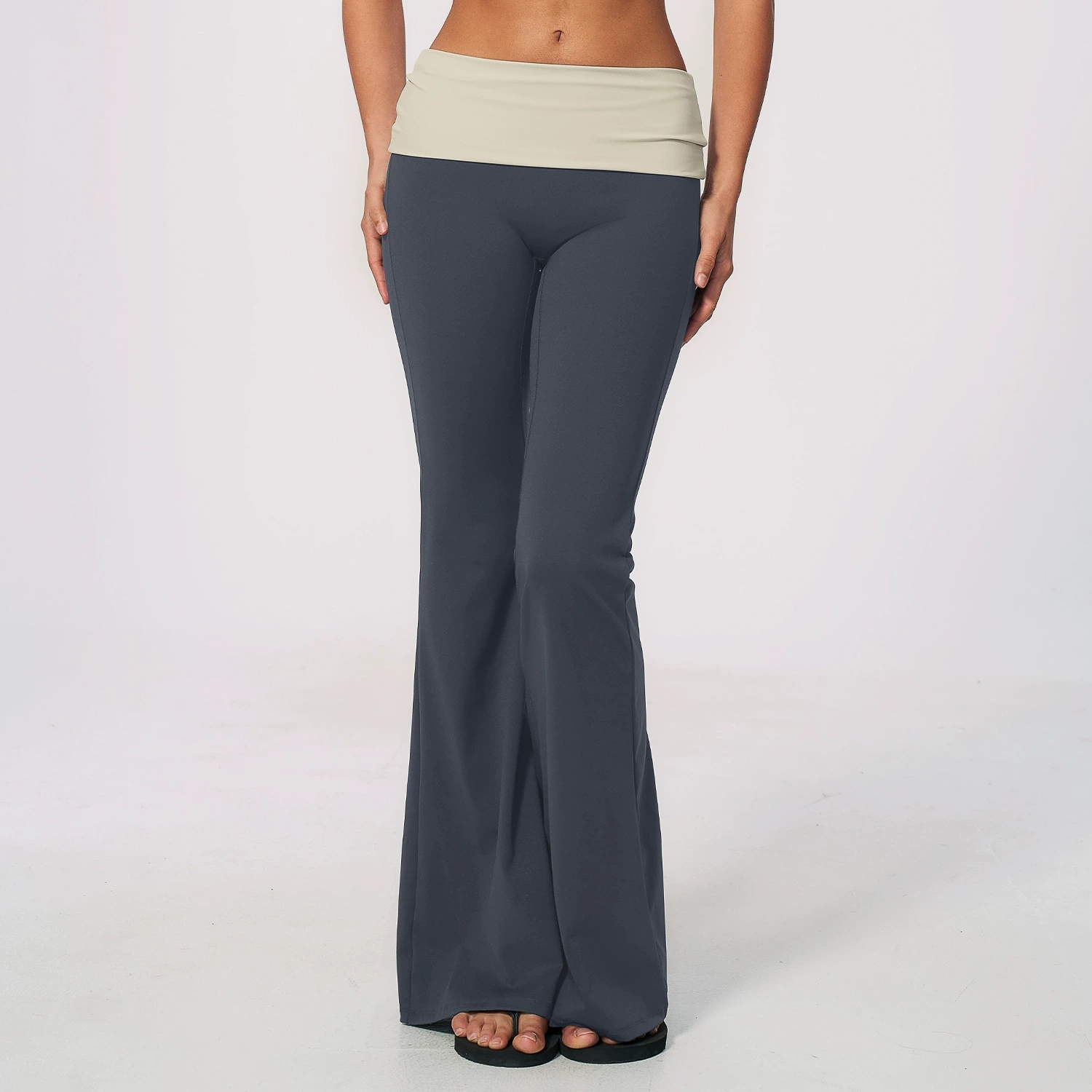 Pantaloni Yoga a Vita Alta con - J-Yoga Fitness recensione e prezzo