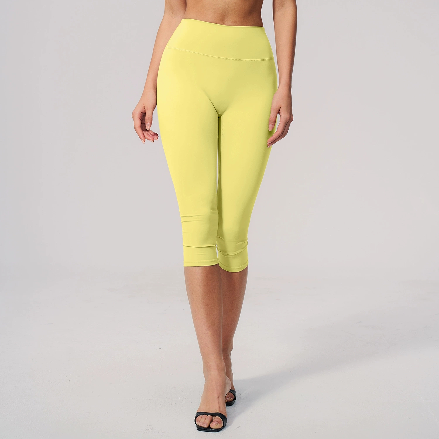 Pantaloni Capri da Yoga a Vita - J-Yoga Fitness recensione e prezzo
