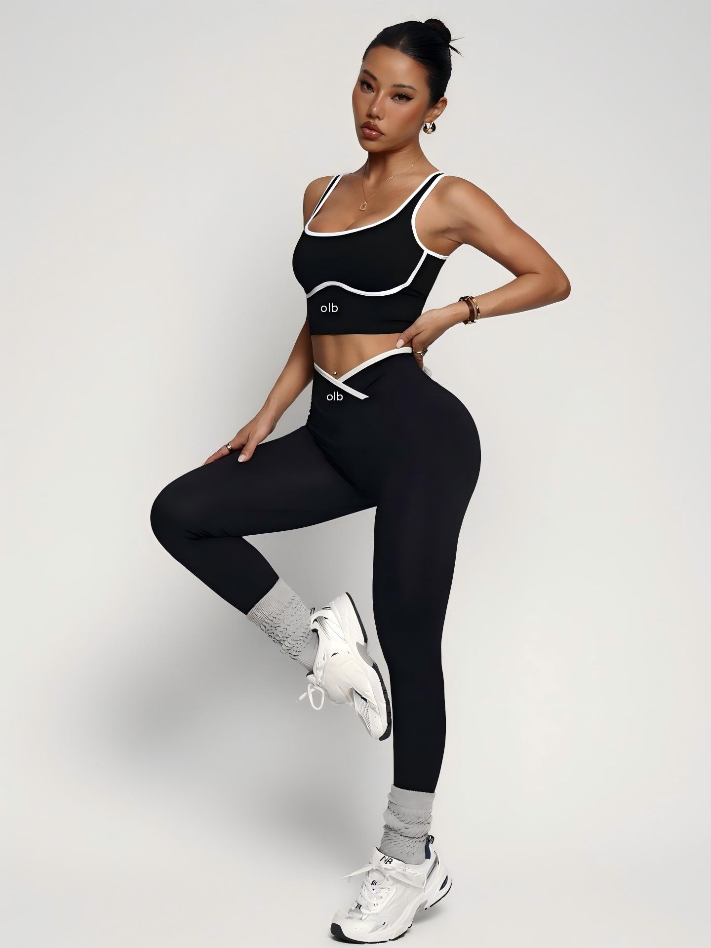 Completo sportivo da donna a 2 - Yoga Fitness Wear recensione e prezzo