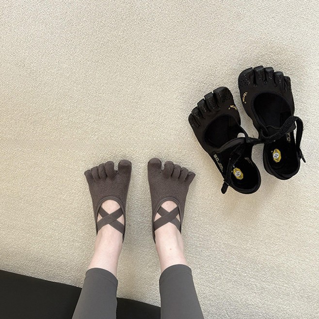 Calzini Yoga Donna con Cinturi - Yoga Fitness Studio recensione e prezzo