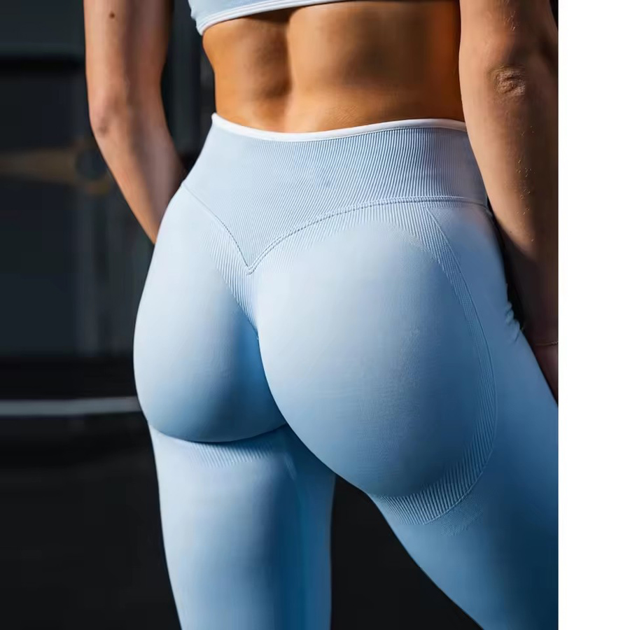 Leggings da yoga senza cucitur - Ignite Yoga Fitness recensione e prezzo